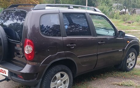 Chevrolet Niva I рестайлинг, 2010 год, 300 000 рублей, 7 фотография