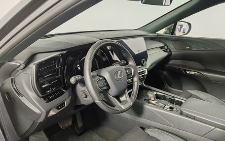 Lexus RX IV рестайлинг, 2026 год, 13 290 000 рублей, 10 фотография