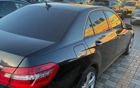 Mercedes-Benz E-Класс, 2011 год, 1 150 000 рублей, 4 фотография