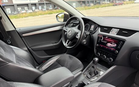Skoda Octavia, 2017 год, 1 950 000 рублей, 6 фотография