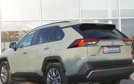 Toyota RAV4, 2019 год, 3 420 000 рублей, 7 фотография