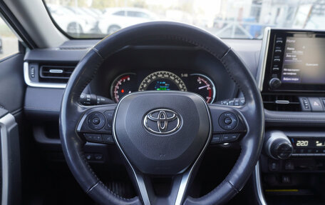 Toyota RAV4, 2019 год, 3 420 000 рублей, 13 фотография