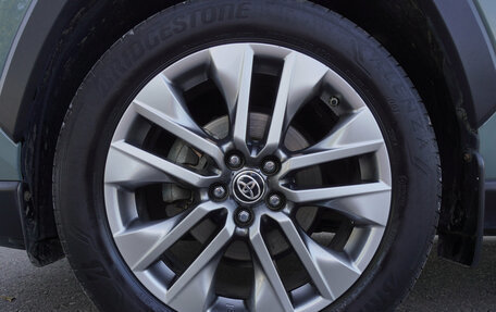 Toyota RAV4, 2019 год, 3 420 000 рублей, 22 фотография