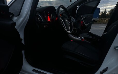 Opel Astra J, 2014 год, 799 000 рублей, 12 фотография