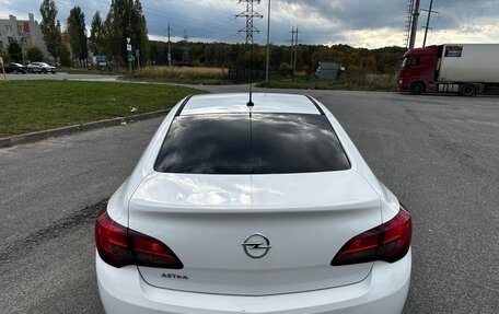 Opel Astra J, 2014 год, 799 000 рублей, 5 фотография