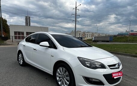 Opel Astra J, 2014 год, 799 000 рублей, 9 фотография