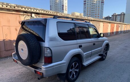 Toyota Land Cruiser Prado 90 рестайлинг, 2001 год, 1 380 000 рублей, 6 фотография