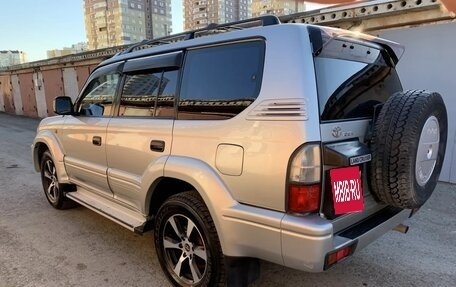 Toyota Land Cruiser Prado 90 рестайлинг, 2001 год, 1 380 000 рублей, 4 фотография