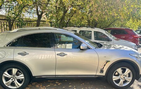 Infiniti FX II, 2010 год, 1 450 000 рублей, 4 фотография