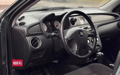 Mitsubishi Outlander III рестайлинг 3, 2004 год, 720 000 рублей, 9 фотография