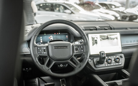 Land Rover Defender II, 2026 год, 28 000 000 рублей, 19 фотография