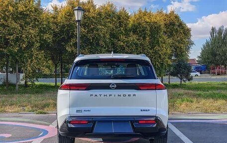 Nissan Pathfinder, 2024 год, 4 563 000 рублей, 5 фотография