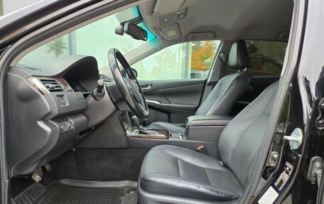 Toyota Camry, 2017 год, 2 426 000 рублей, 11 фотография