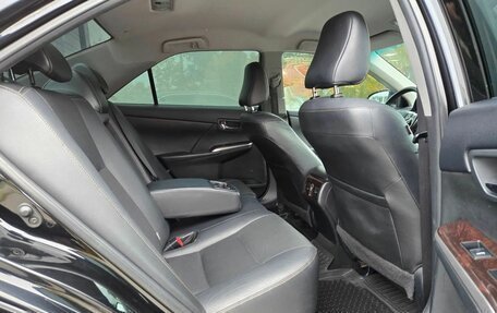 Toyota Camry, 2017 год, 2 426 000 рублей, 15 фотография