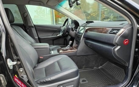 Toyota Camry, 2017 год, 2 426 000 рублей, 12 фотография