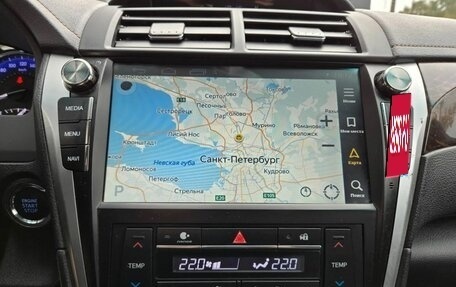 Toyota Camry, 2017 год, 2 426 000 рублей, 19 фотография