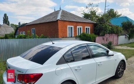 Chevrolet Cruze II, 2012 год, 600 000 рублей, 4 фотография