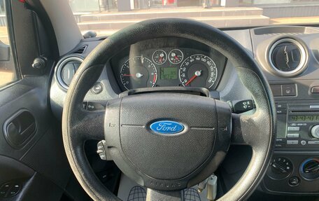 Ford Fiesta, 2007 год, 350 000 рублей, 13 фотография