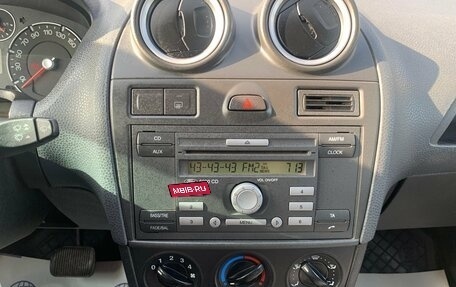 Ford Fiesta, 2007 год, 350 000 рублей, 14 фотография