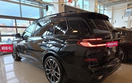 BMW X7, 2023 год, 13 200 000 рублей, 3 фотография