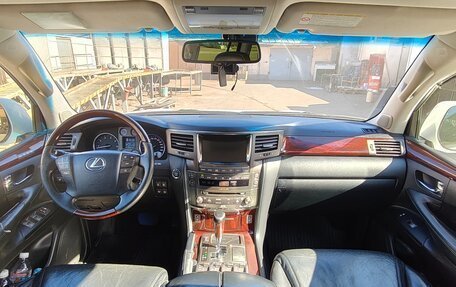 Lexus LX III, 2011 год, 3 950 000 рублей, 10 фотография