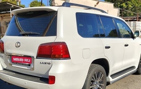 Lexus LX III, 2011 год, 3 950 000 рублей, 4 фотография