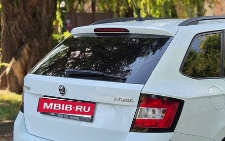 Skoda Fabia III, 2018 год, 900 000 рублей, 8 фотография