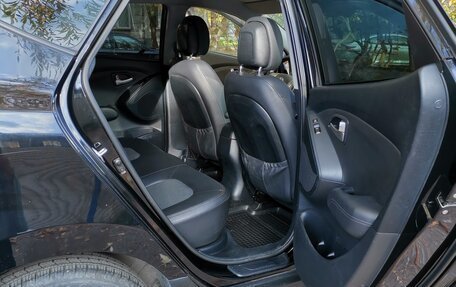 Hyundai ix35 I рестайлинг, 2012 год, 950 000 рублей, 16 фотография