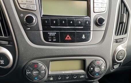 Hyundai ix35 I рестайлинг, 2012 год, 950 000 рублей, 17 фотография