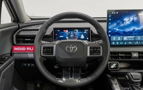 Toyota RAV4, 2026 год, 5 200 000 рублей, 12 фотография