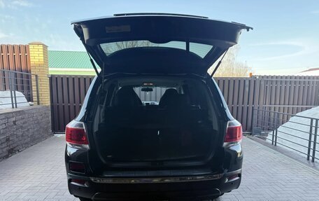 Toyota Highlander III, 2011 год, 2 500 000 рублей, 5 фотография