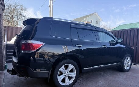 Toyota Highlander III, 2011 год, 2 500 000 рублей, 7 фотография