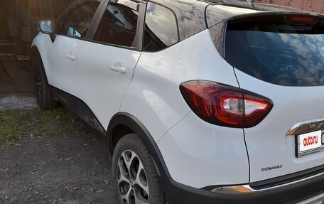 Renault Kaptur I рестайлинг, 2017 год, 1 670 000 рублей, 5 фотография