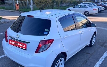 Toyota Vitz, 2012 год, 800 000 рублей, 6 фотография
