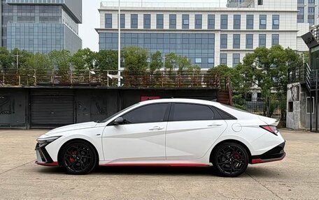 Hyundai Elantra, 2023 год, 1 735 000 рублей, 4 фотография