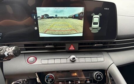 Hyundai Elantra, 2023 год, 1 735 000 рублей, 13 фотография