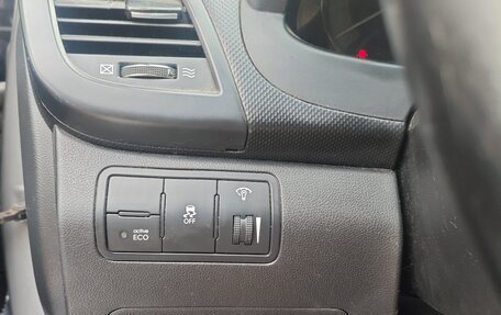 Hyundai Accent IV, 2011 год, 850 000 рублей, 5 фотография