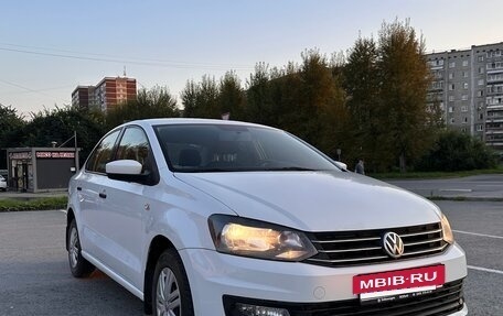 Volkswagen Polo VI (EU Market), 2018 год, 995 000 рублей, 3 фотография
