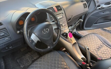 Toyota Auris II, 2008 год, 650 000 рублей, 16 фотография