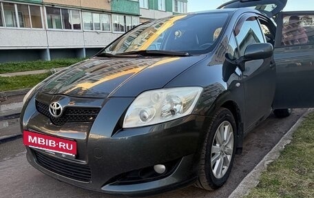 Toyota Auris II, 2008 год, 650 000 рублей, 10 фотография