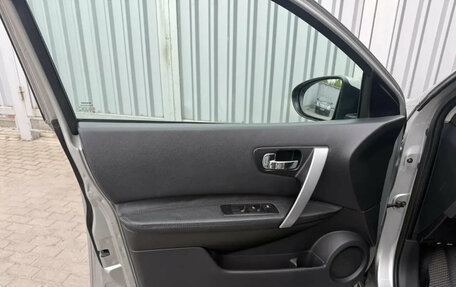 Nissan Qashqai, 2008 год, 745 000 рублей, 21 фотография