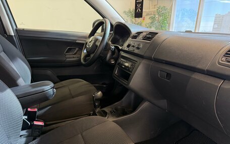 Skoda Fabia II, 2010 год, 595 000 рублей, 9 фотография