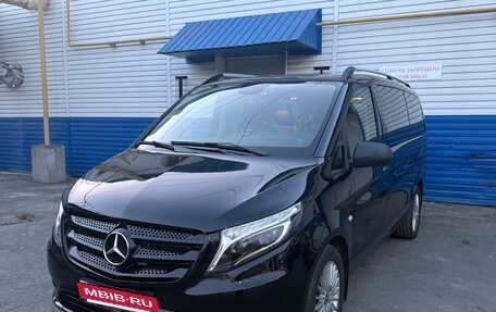 Mercedes-Benz Vito, 2015 год, 2 700 000 рублей, 3 фотография