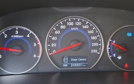 Hyundai Santa Fe III рестайлинг, 2011 год, 1 350 000 рублей, 15 фотография