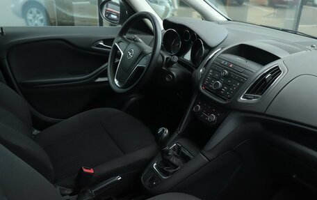Opel Zafira C рестайлинг, 2012 год, 1 250 000 рублей, 6 фотография