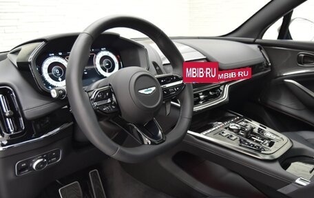 Aston Martin DBX I, 2025 год, 28 000 000 рублей, 9 фотография