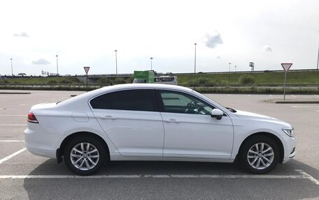 Volkswagen Passat B8 рестайлинг, 2019 год, 2 090 000 рублей, 7 фотография