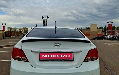Hyundai Solaris II рестайлинг, 2014 год, 1 000 000 рублей, 5 фотография