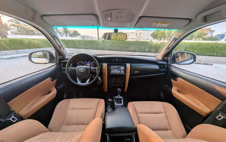 Toyota Fortuner II, 2023 год, 4 400 000 рублей, 12 фотография