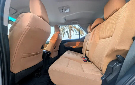 Toyota Fortuner II, 2023 год, 4 400 000 рублей, 14 фотография